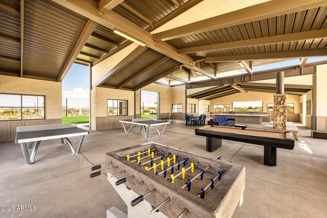 2004 E GORDAL Drive, San Tan Valley, AZ 85140