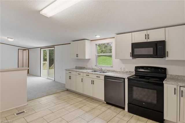 2430 Simerson Road, Linwood, NC 27299
