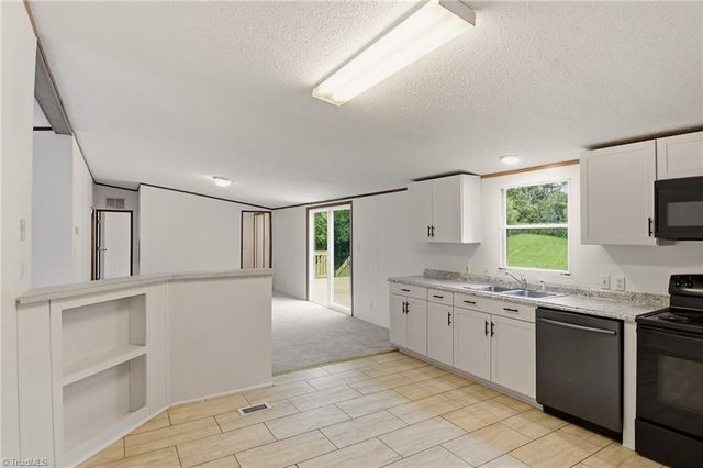 2430 Simerson Road, Linwood, NC 27299