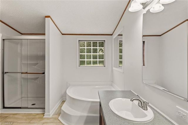 2430 Simerson Road, Linwood, NC 27299