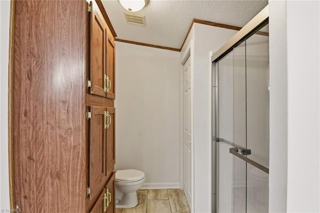 2430 Simerson Road, Linwood, NC 27299