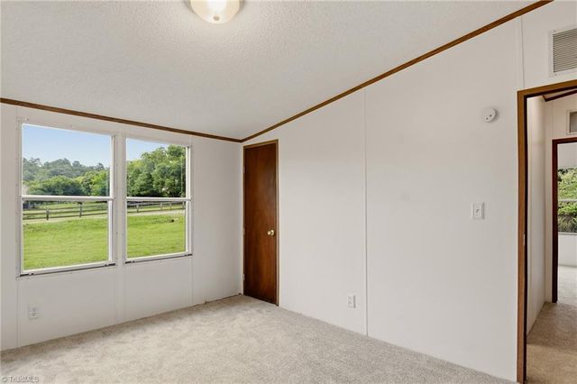 2430 Simerson Road, Linwood, NC 27299