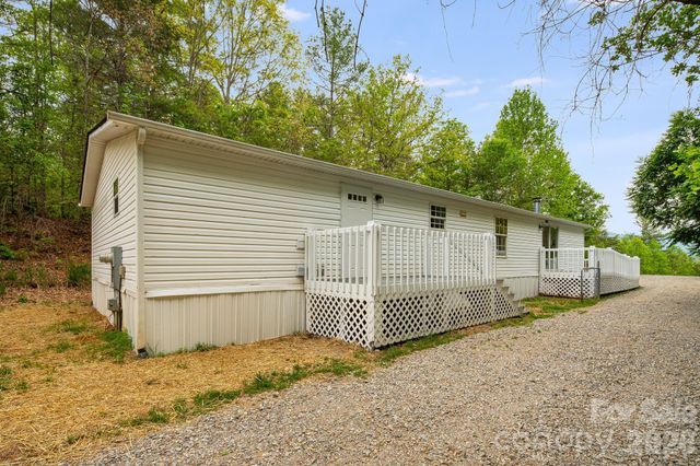 90 High Point Road, Weaverville, NC 28787