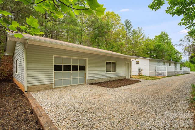 90 High Point Road, Weaverville, NC 28787