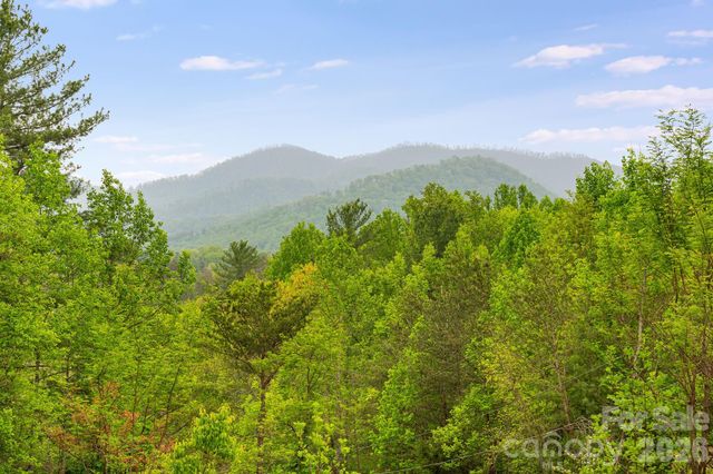 90 High Point Road, Weaverville, NC 28787