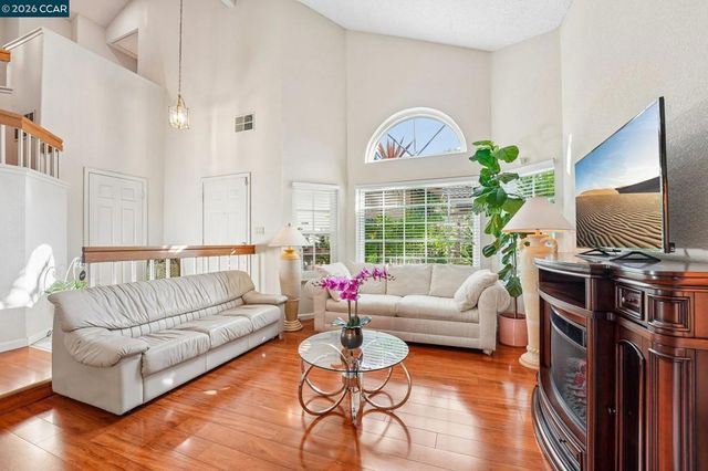 5378 Conestoga Way, Richmond, CA 94803