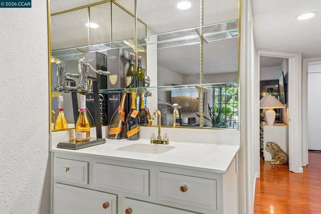 5378 Conestoga Way, Richmond, CA 94803