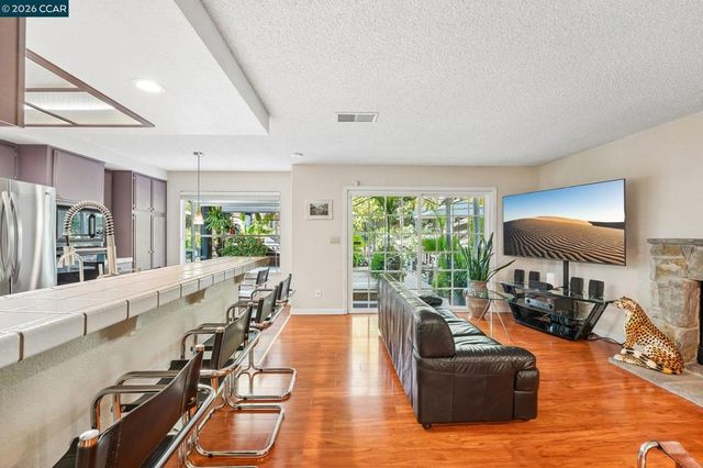 5378 Conestoga Way, Richmond, CA 94803