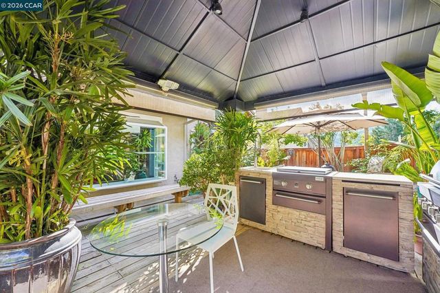 5378 Conestoga Way, Richmond, CA 94803