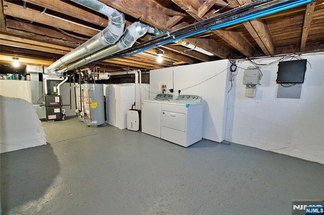 116 Maple Avenue 4, Montclair, NJ 07042