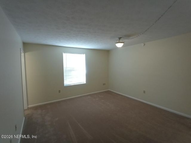 5201 ATLANTIC Boulevard 13, Jacksonville, FL 32207