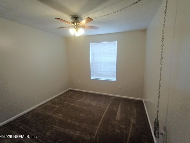 5201 ATLANTIC Boulevard 13, Jacksonville, FL 32207