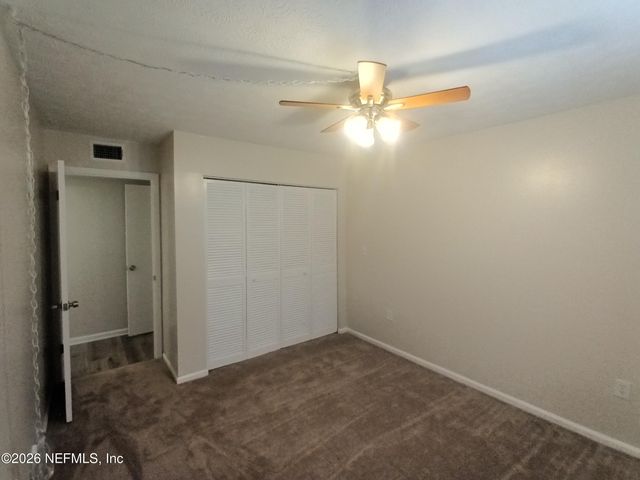5201 ATLANTIC Boulevard 13, Jacksonville, FL 32207