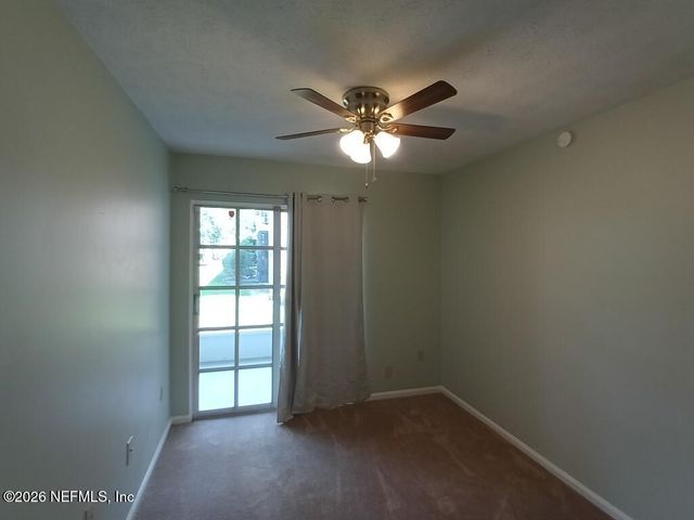 5201 ATLANTIC Boulevard 13, Jacksonville, FL 32207