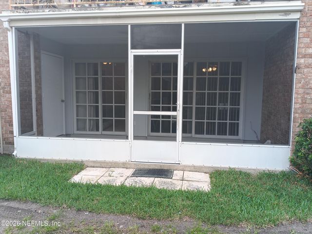 5201 ATLANTIC Boulevard 13, Jacksonville, FL 32207