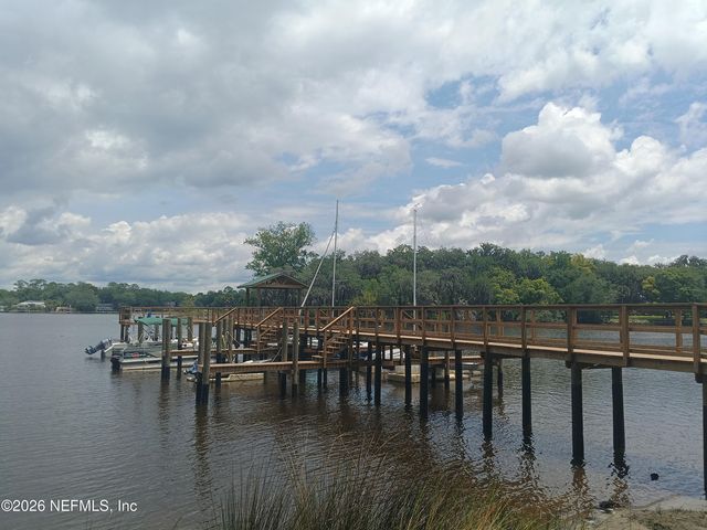 5201 ATLANTIC Boulevard 13, Jacksonville, FL 32207