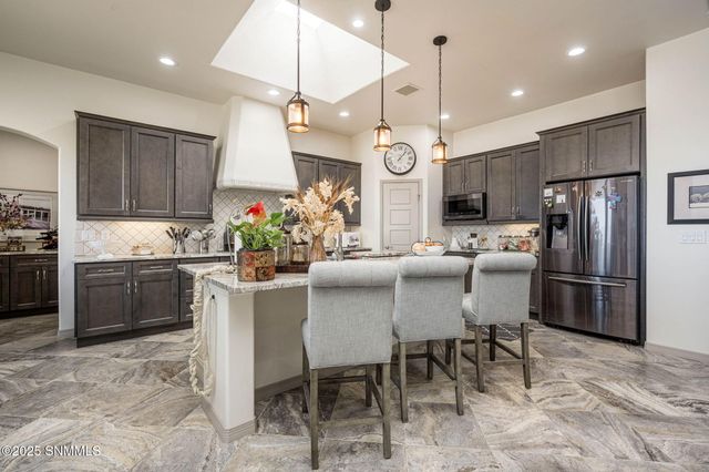 10300 Tuscany Drive, Las Cruces, NM 88007