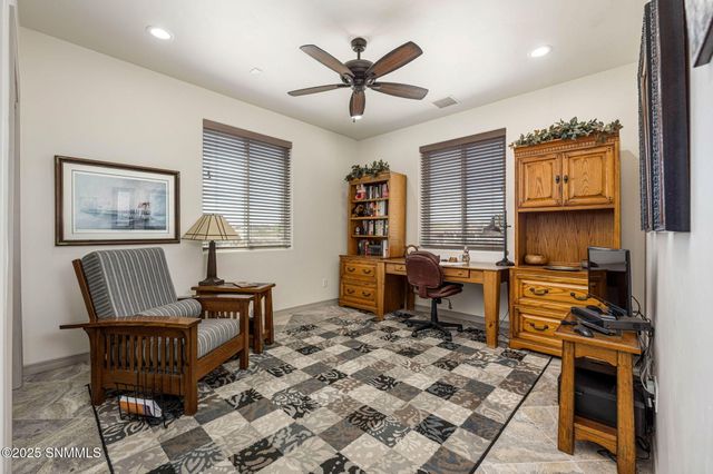 10300 Tuscany Drive, Las Cruces, NM 88007