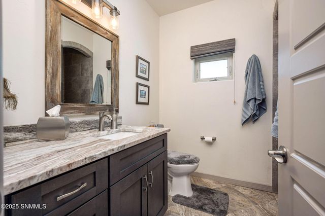 10300 Tuscany Drive, Las Cruces, NM 88007