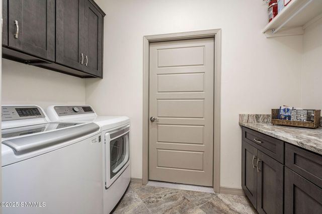10300 Tuscany Drive, Las Cruces, NM 88007