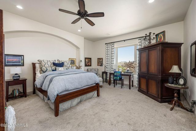 10300 Tuscany Drive, Las Cruces, NM 88007
