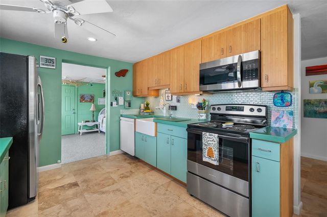 65 SAND DOLLAR LANE, Englewood, FL 34223