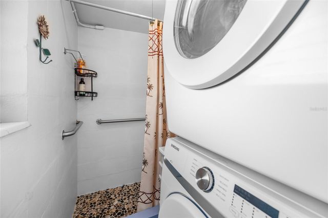 65 SAND DOLLAR LANE, Englewood, FL 34223