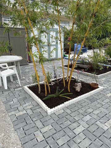 65 SAND DOLLAR LANE, Englewood, FL 34223