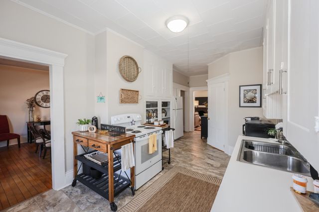 5 Thomas Street, Concord, NH 03301