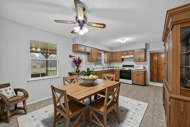 17092 Fm 317, Chandler, TX 75758