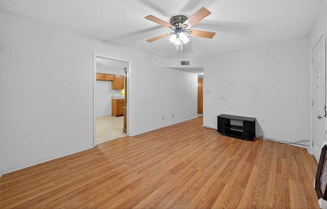 17092 Fm 317, Chandler, TX 75758