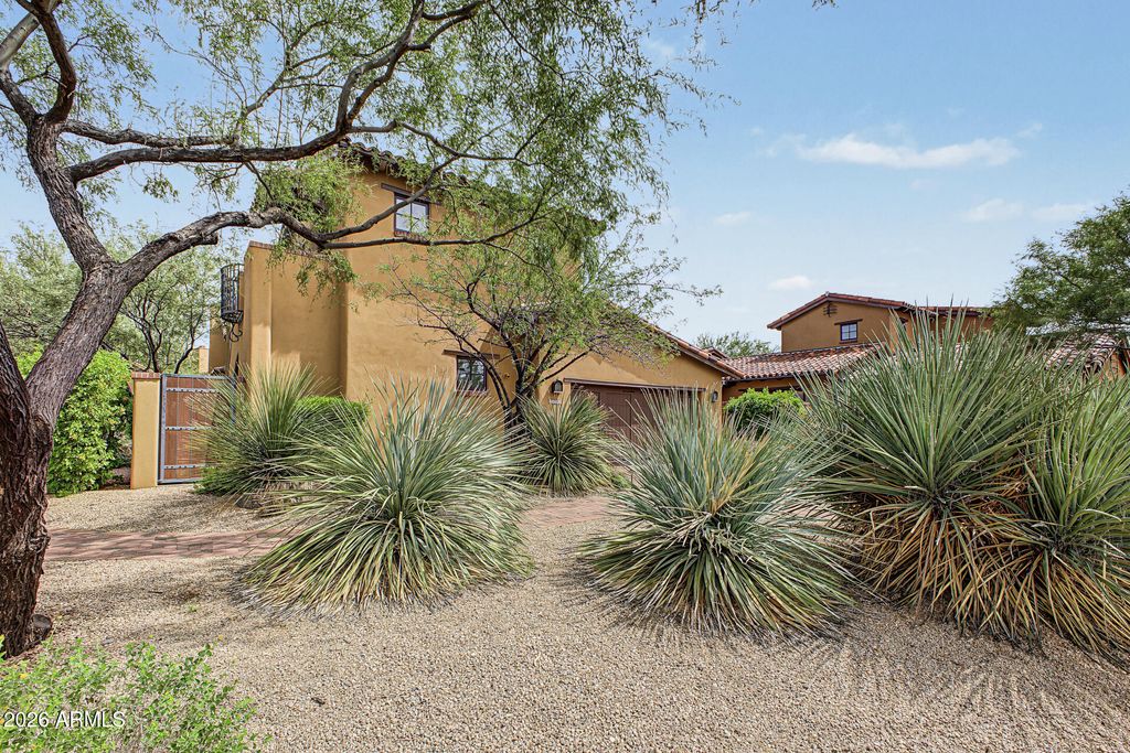 38703 N 104TH Place, Scottsdale, AZ 85262 — photo 2