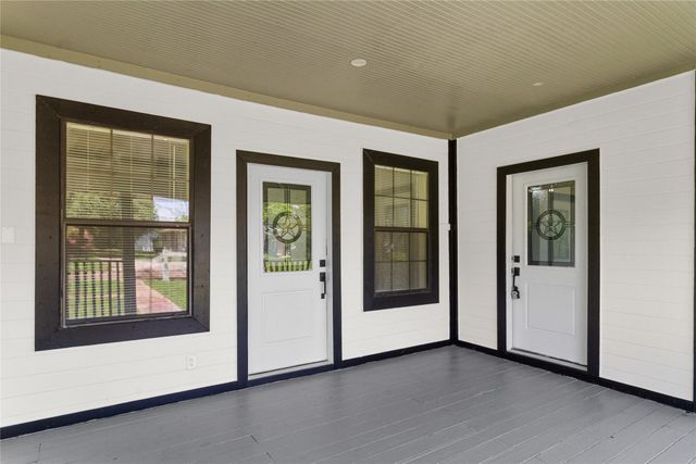 812 E Sumpter, Mexia, TX 76667