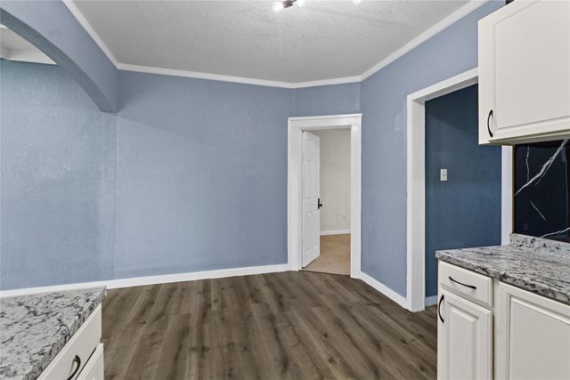 812 E Sumpter, Mexia, TX 76667