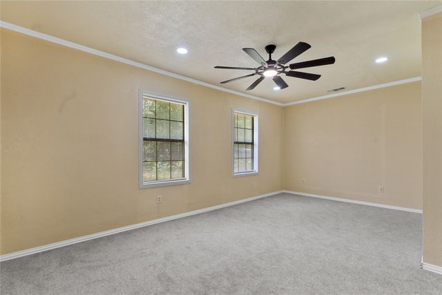 812 E Sumpter, Mexia, TX 76667