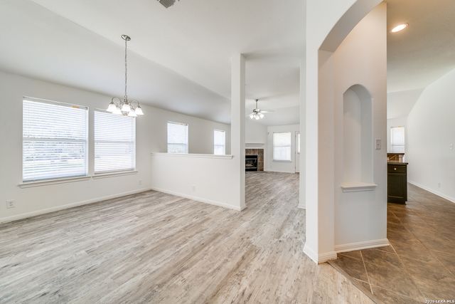 3301 orth, Schertz, TX 78108