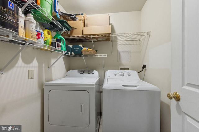 2607 WATERS EDGE DR, Newark, DE 19702