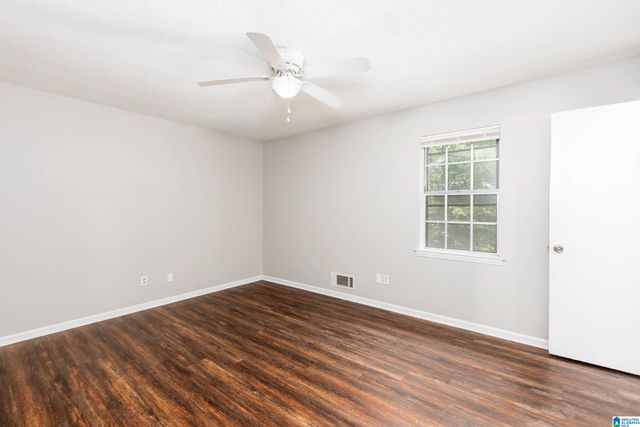 1708 ENGLISH KNOLL LANE, Birmingham, AL 35235