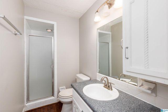 1708 ENGLISH KNOLL LANE, Birmingham, AL 35235
