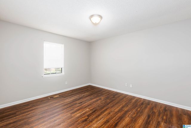 1708 ENGLISH KNOLL LANE, Birmingham, AL 35235