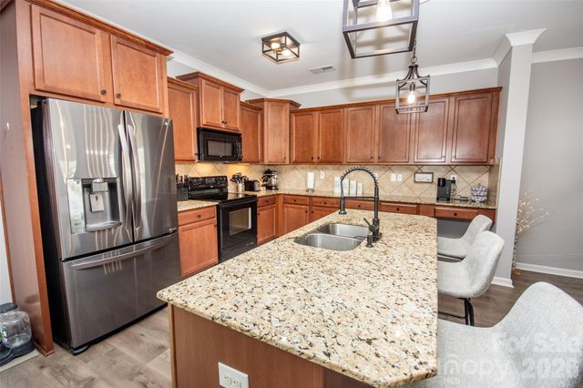 133 Altondale Drive, Statesville, NC 28625