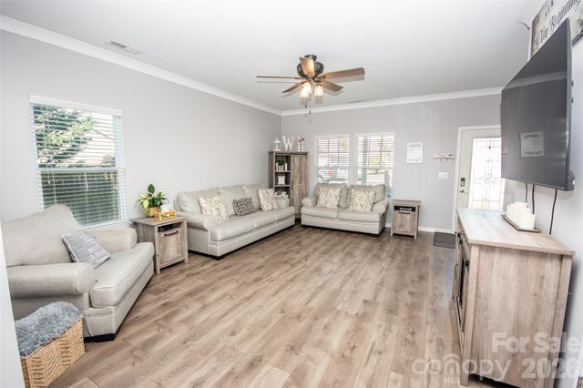 133 Altondale Drive, Statesville, NC 28625