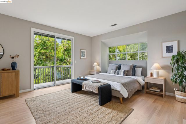 1325 Drury Rd, Berkeley, CA 94705