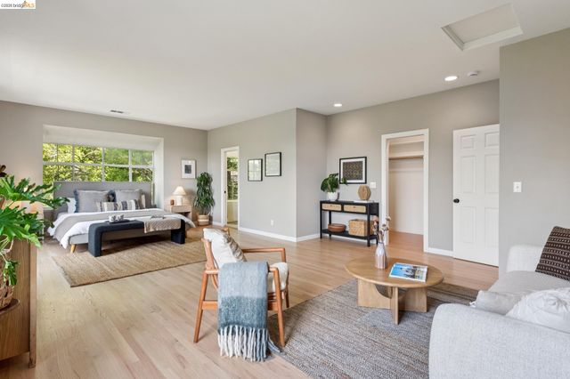 1325 Drury Rd, Berkeley, CA 94705