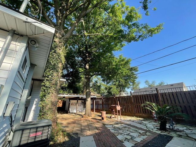 7410 Ilex Street C, Houston, TX 77012