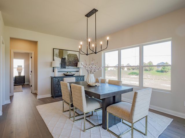 7482 E 116th Avenue, Crown Point, IN 46307