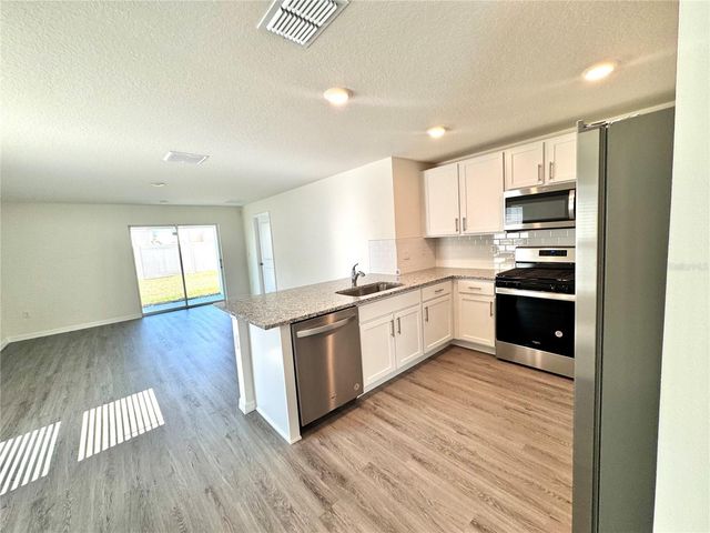 36100 SUNFLOWER HILL DRIVE, Zephyrhills, FL 33541