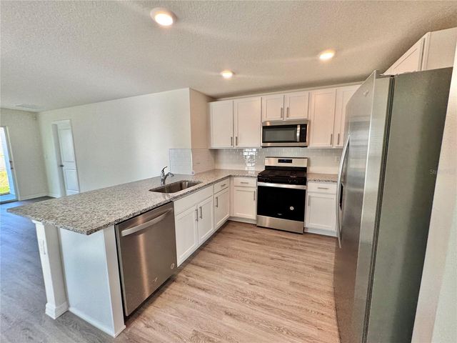 36100 SUNFLOWER HILL DRIVE, Zephyrhills, FL 33541
