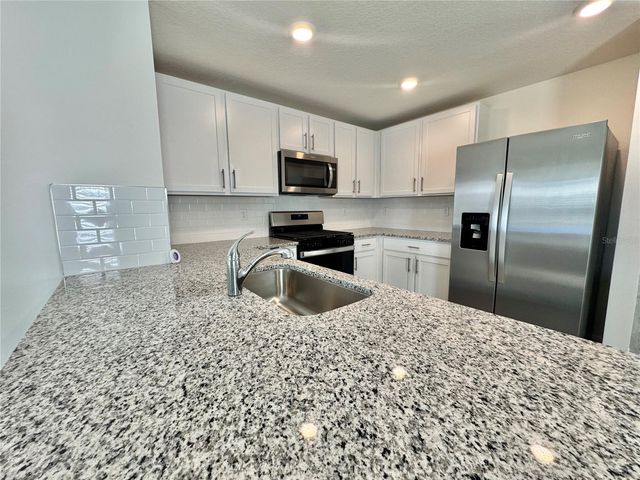 36100 SUNFLOWER HILL DRIVE, Zephyrhills, FL 33541