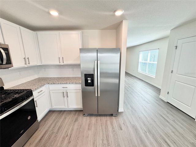 36100 SUNFLOWER HILL DRIVE, Zephyrhills, FL 33541